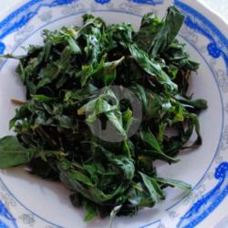 Sayur Daun Singkong