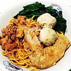 Mie Ayam Bakso Sayap