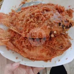 Ikan Goreng Mujaer