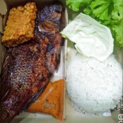 Nasi Mujaer Asap Goreng Sambel Terasi