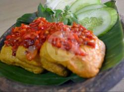 Tahu Penyet Sambal Bawang