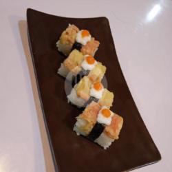 Kani Tempura Sushi