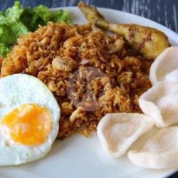 Nasi Goreng Paha Ayam   Telor Ceplok