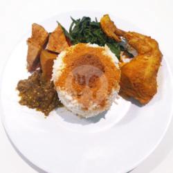 Nasi Ayam Goreng, Lalap Sayur/sambal