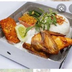 Paket Ayam Goreng Jumbo Sambal Lamongan Thu Tempe