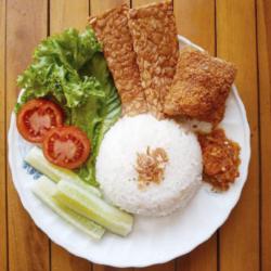 Nasi Tempe Goreng Rempah