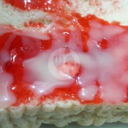 Roti Kukus Bandung Strawberry