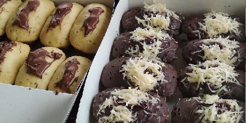 Kue Balok Brownies X-Jati, Cigadung Raya Barat