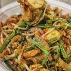 Kwetiau Kangkung Belacan Seafood