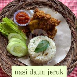 Nasi Daun Jeruk Ayam Goreng Tahu Tempe Sambal Goreng