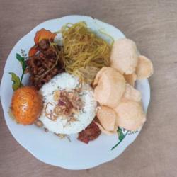 Nasi Uduk   Pindang Telur