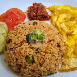 Buy 1 Get 2: Nasi Goreng Tongseng Dadar