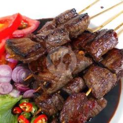 Sate Sapi Has Dalam Isi 10 Tusuk