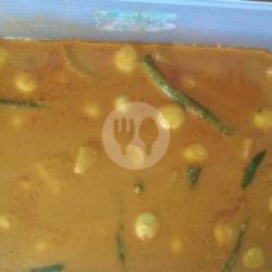 Nasi Gulai Telor Puyuh