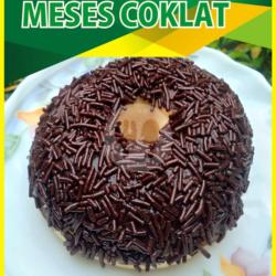 Meises Coklat