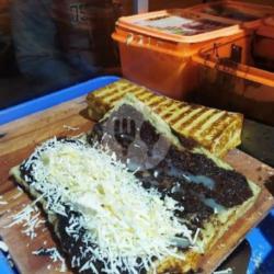 Roti Bakar Coklat Dan Keju