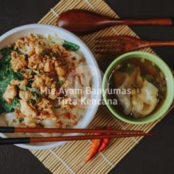 Kwe Tiaw Ayam Pangsit