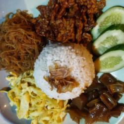 Nasi Uduk Kikil Bumbu Kecap