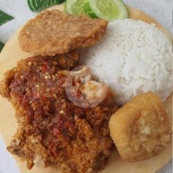 Paket Nasi Geprek Sayap / Paha Bawah