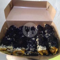 Piscok Lumer Tiramisu Oreo
