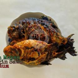 Ikan Bawal Tawar Bakar