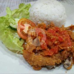 Ayam Geprek Dada Sambal Bawang