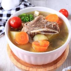 Sop Tulang Iga Sapi