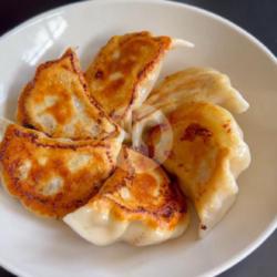 Mandu Gyoza Kukus 6 Pcs