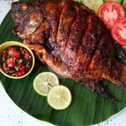 Paket Nasi Ikan Mujair Bakar/goreng   Telur Ceplok/dadar Free Mineral Cup