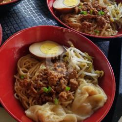 Mie Halus Ayam Komplit