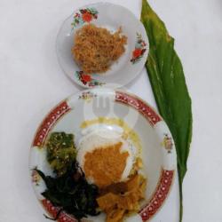 Nasi Padang Perkedel