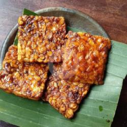 Tempe Bakar Madu