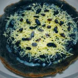 Martabak Manis Black Sweet Kismis