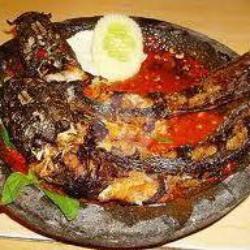 Lele Penyet Sambal Ijo