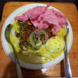 Ketupat Sayur Gulai Pakis Plus Telur