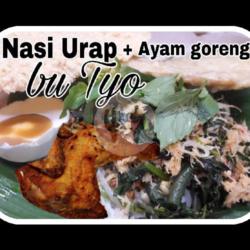 Nasi Urap Sayur   Ayam Goreng Tl