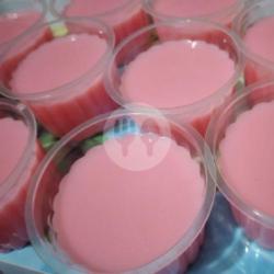 Silky Puding Strawberry