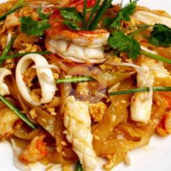 Kwe Tiaw Goreng Cumi