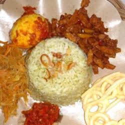 Nasi Uduk Hijau Aja