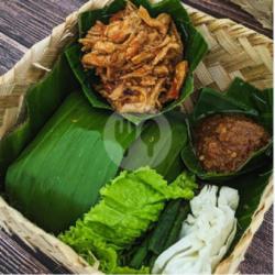 Nasi Timbel Ayam Suwir Pedas