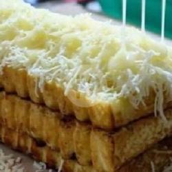 Roti Bakar Keju Dan Kacang