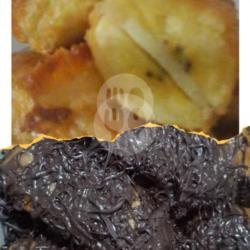 Pisang Goreng Isi Keju Toping Coklat