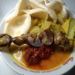 Lontong Sayur   Ati Ampela Gulung