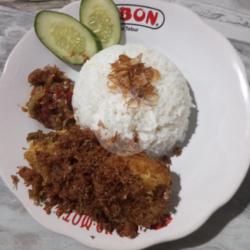 Ayam Serundeng Sambal Bawang