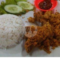 Paket Nasi Ayam Kremes Paha