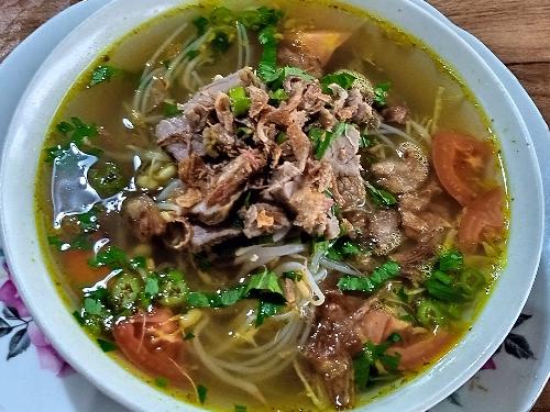 Soto Ayam Sapi Rames Lumintu