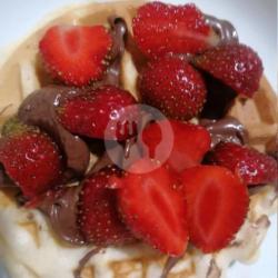 Nutella Strawberry  Waffle