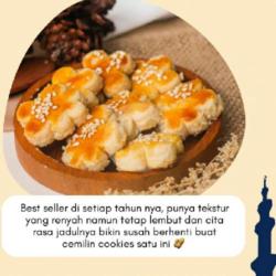 Kue Kacang ( Toples Isi 470gr)