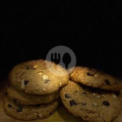 Giant Chewy Cookies (1 Buah)