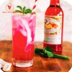 Es Kelapa Sirop Merah